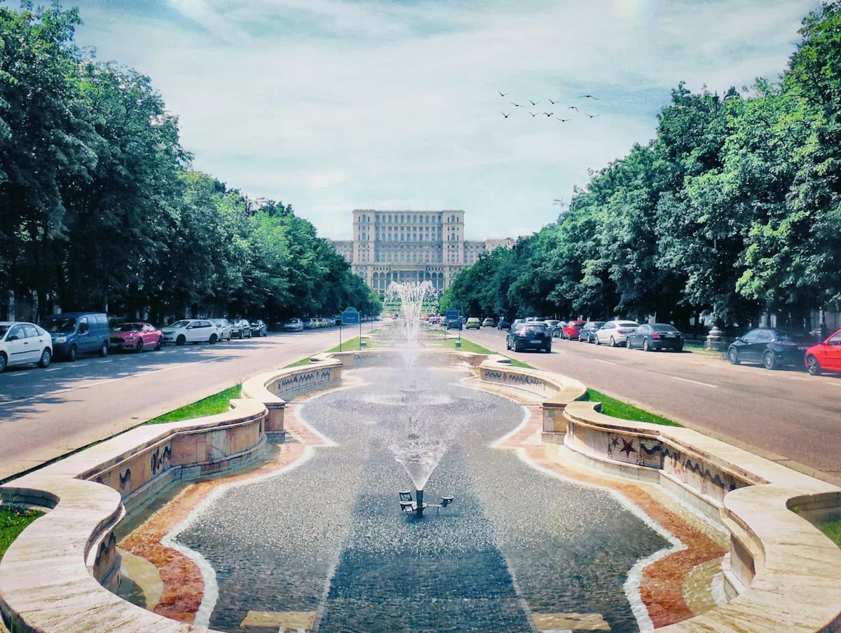 The Unirii Boulevard fountains